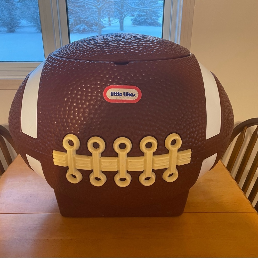 Vintage Little Tikes Football Toy Box Storage  Hamper Tailgate Cooler Man Cave​